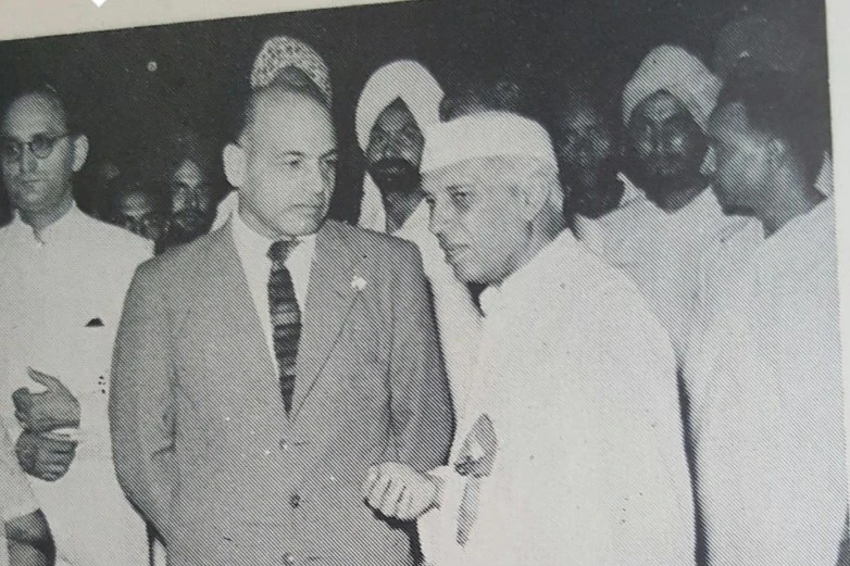 Justice GD Kholsa with Jawaharlal Nehru